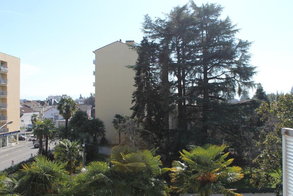 Hotel Montilleul - Villa Primrose Pau Buitenkant foto