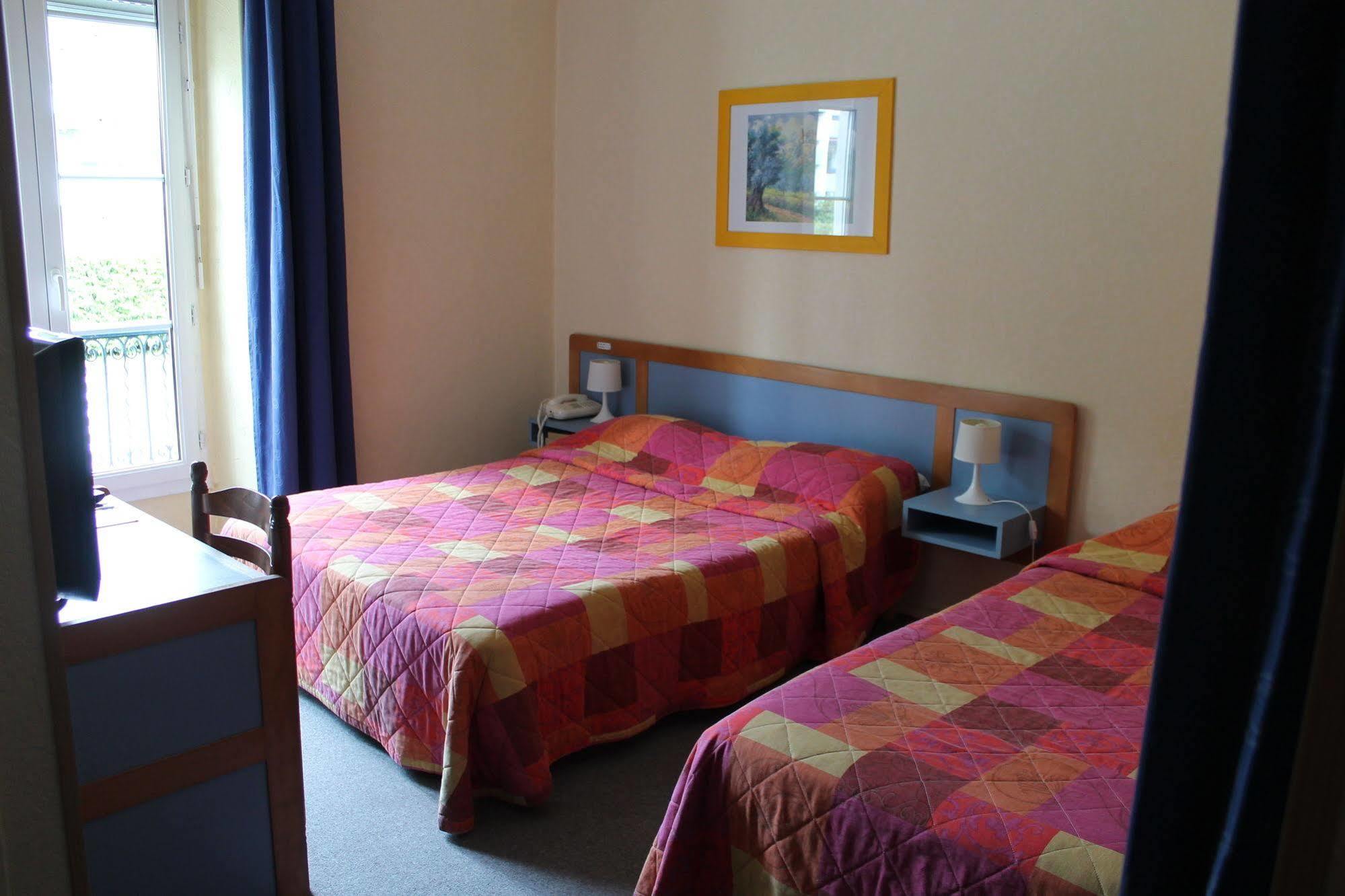 Hotel Montilleul - Villa Primrose Pau Buitenkant foto