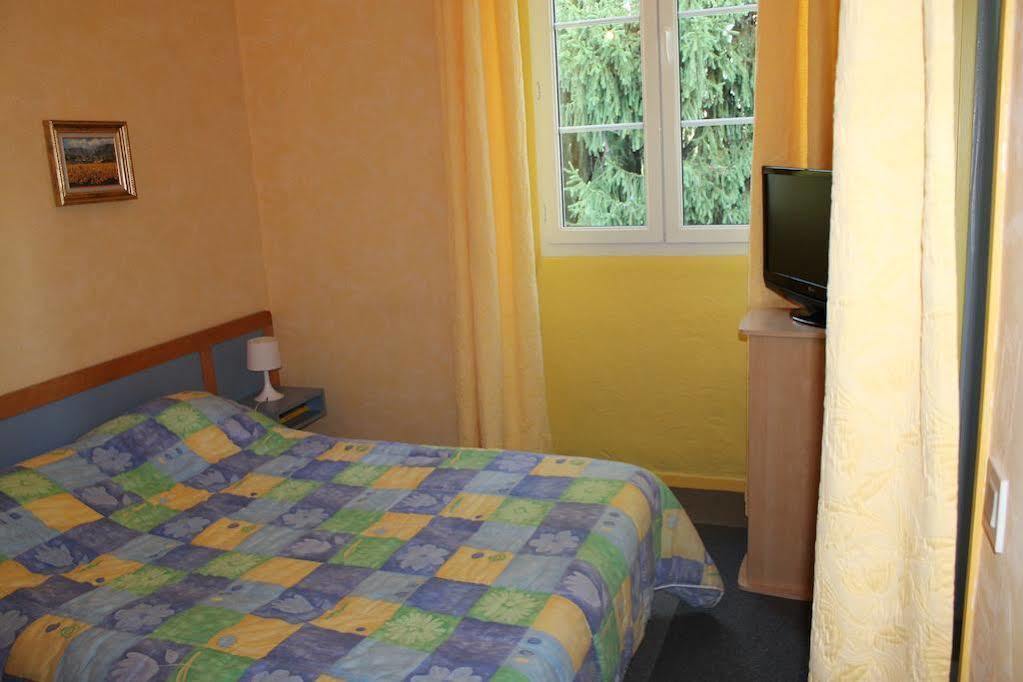 Hotel Montilleul - Villa Primrose Pau Buitenkant foto